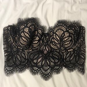 Victoria’s Secret Strapless Bra